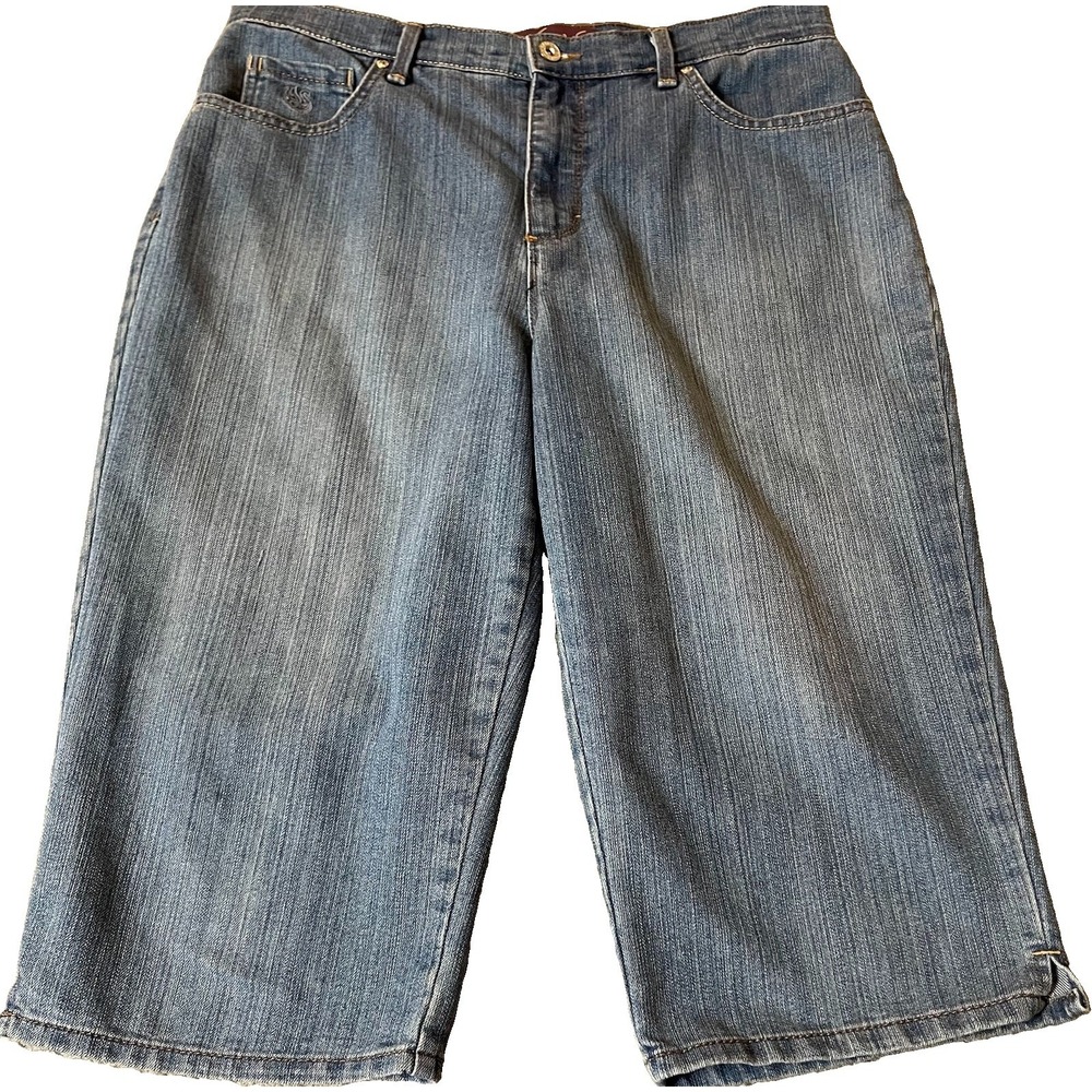 Gloria Vanderbilt Amanda Capri Sz 12 Blue Denim Pocket Embroidery Straight Leg